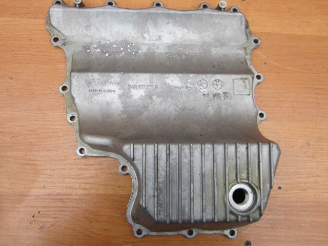 фото №9, Porsche cayenne 4.8 t v8 поддон масла масляная нижняя 9481071551r