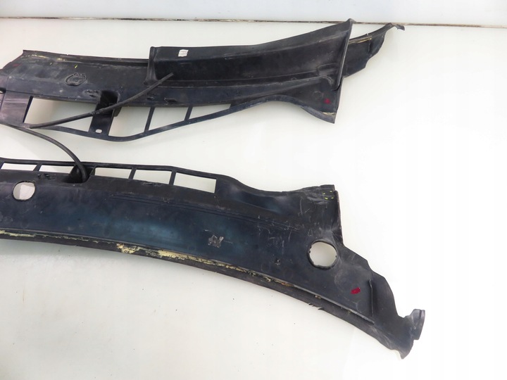 фото №11, Панель під лобовим склом skoda octavia i combi 1u5 1u0819404c 1u0819403c