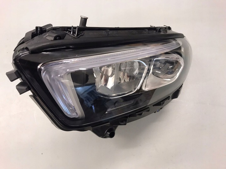 фото №1, A класс w177 лампа левая перед led performance нет świeci повреждённая