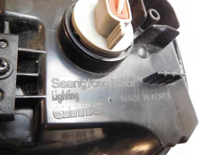 фото №13, Ssangyong torres suv 2023 лампа зад ліва 83601-41000