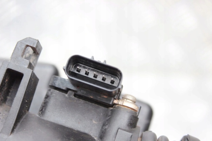 фото №7, Honda fr-v frv 05-09 1,8 корпус фильтра воздуха