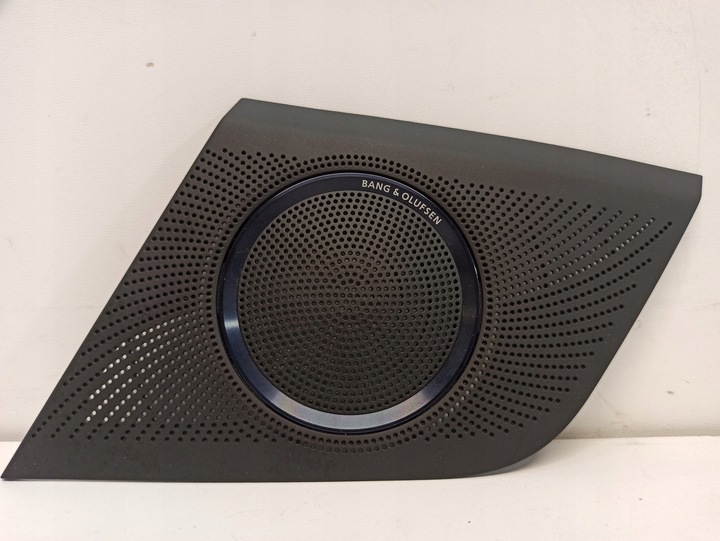 фото №1, Audi a5 маскировочная накладка защита динамика b&o