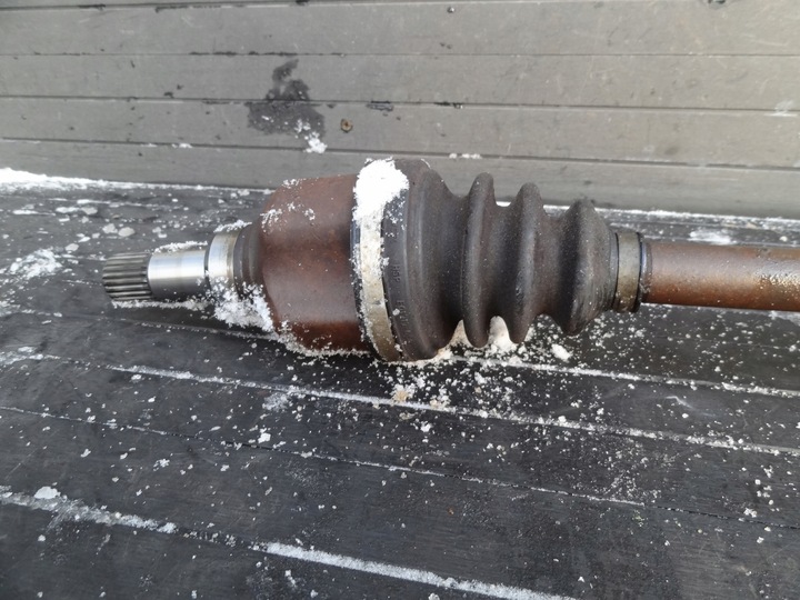 фото №3, Citroen c-elysee 13r 1,6 16v піввісь передня права