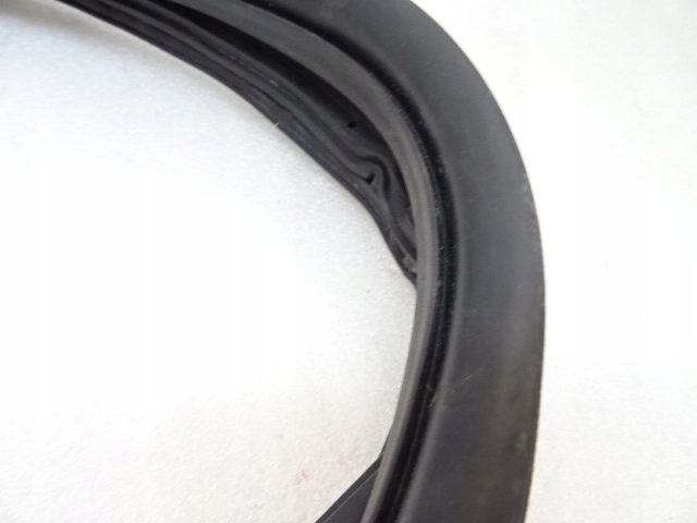 фото №5, Citroen c3 iii права прокладка двері передніх перед 9813059580