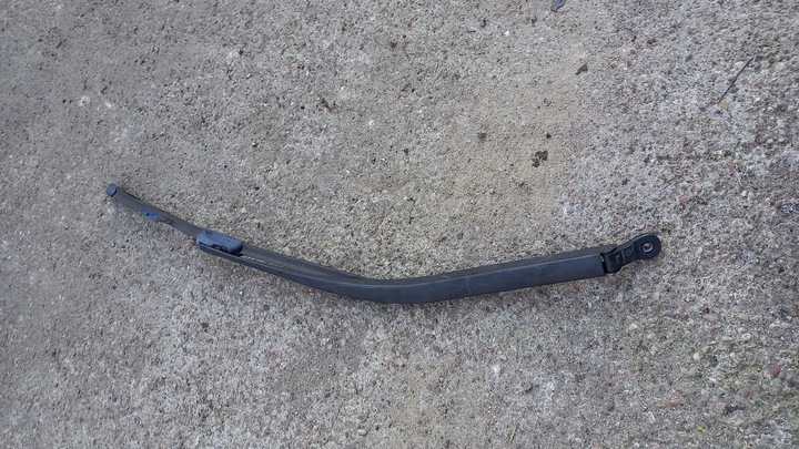 фото №1, Рычаг задней wycieracki nissan primer p12 hb