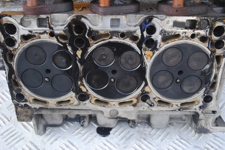 фото №11, Головка левая валы 0593ag audi a6 c6 2.7 tdi bpp