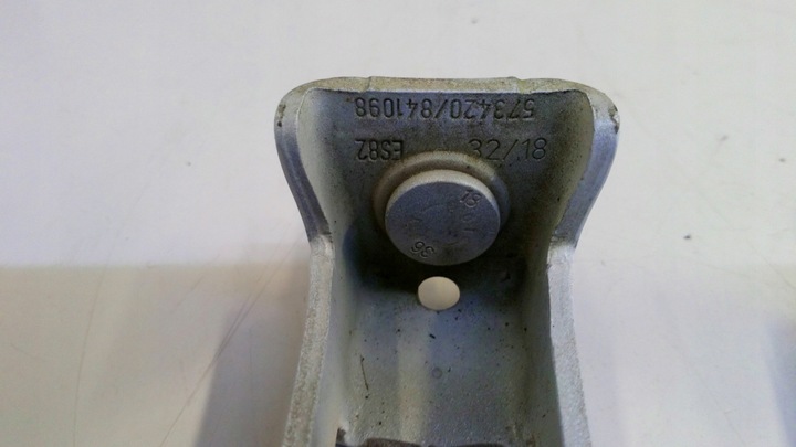 фото №4, Citroen c3 iii петли крышки багажника зад