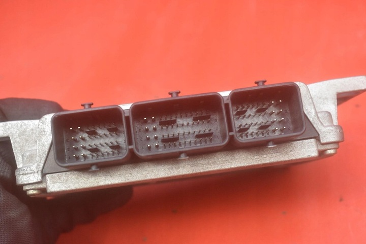 фото №8, Блок управления 9654722780 iaw6lp2.01 peugeot 307 1.4 16v 88 km 01-05