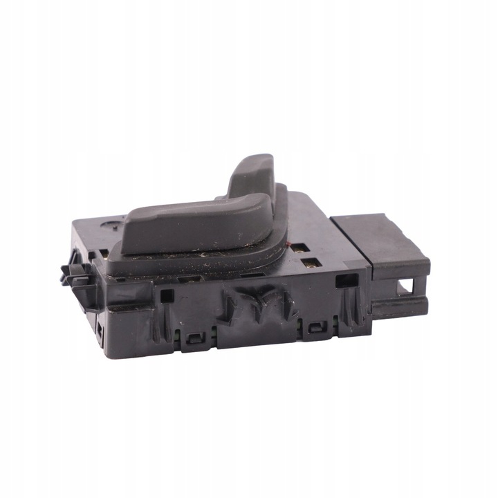 фото №12, Mercedes w205 переключатель регулировка сиденья перед левая a2059052702