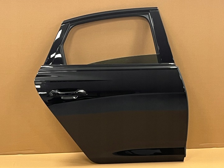 фото №1, Audi a6 c8 дверь задние правые ly9b sedan