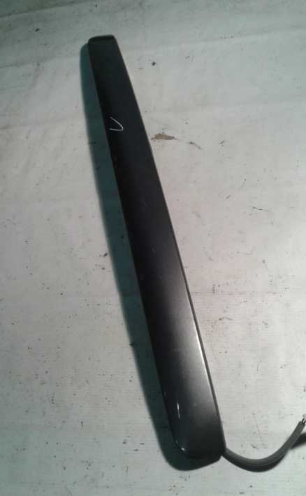 фото №1, Toyota avensis ii t25 sedan накладка планка кришки 76801-05060