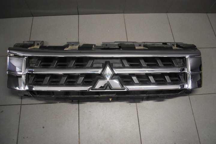 фото №12, Решётка радиатора решётка mitsubishi pajero iv рестайлинг 7450a975