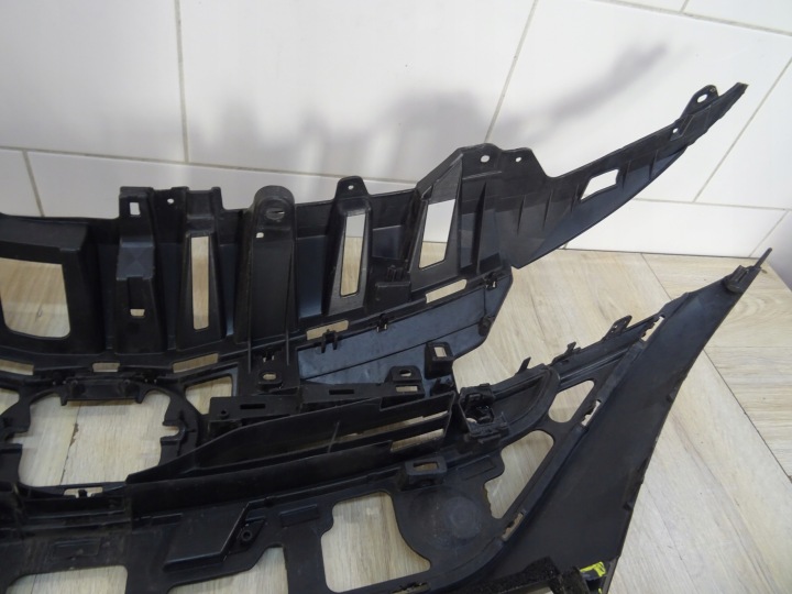 фото №11, Toyota prius prime 17-19 решітка бампера підсилювач 53111-47260 llu