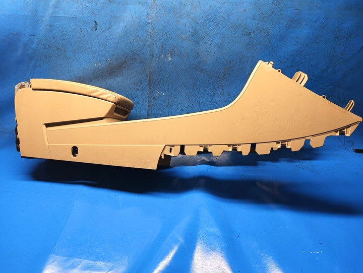 фото №6, Туннель средний vw passat b6 универсал