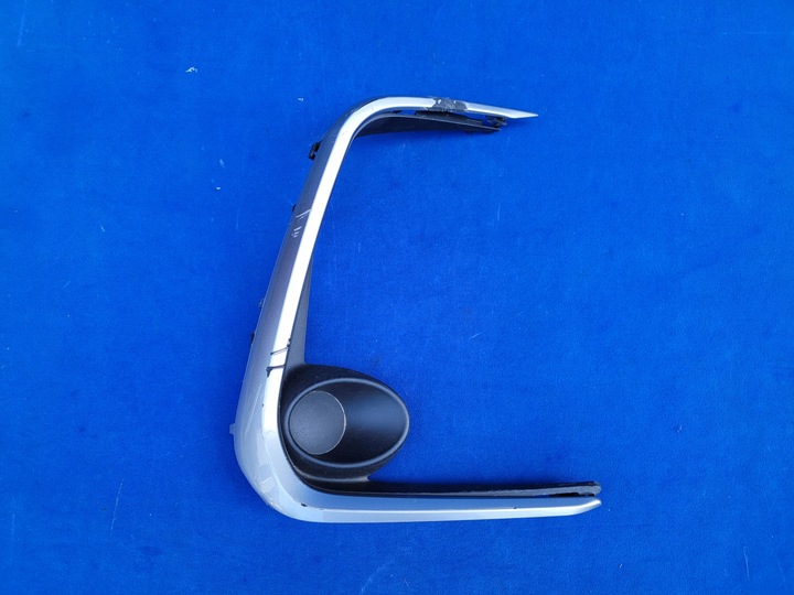 фото №1, Toyota corolla e21 sedan 2019- 19- заглушка планка рамка