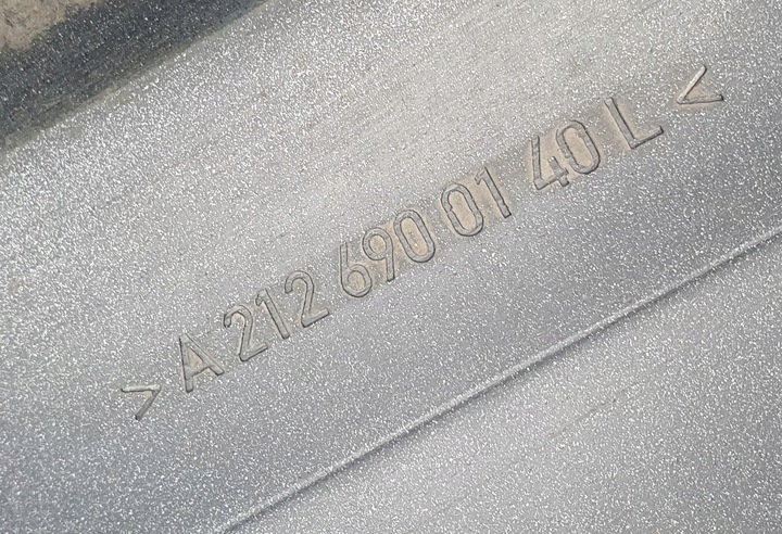 фото №5, Mercedes-benz оригінальний номер a2126900140 планка порогова