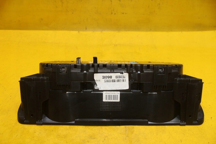 фото №5, Спідометр  манометр vw transporter t5 fl 2.0 tdi 7e0920860e