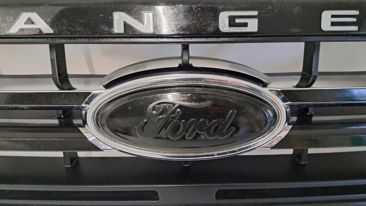 фото №10, Центральная решётка бампера перед ford ranger iv 4 рестайлинг 19-