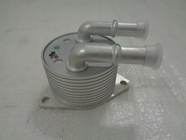 фото №1, Citroen ds peugeot opel 1.2 thp at6 радиаторов радиатор коробки автомат