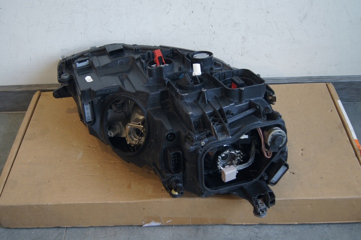 фото №6, Bi ксенон vw golf vii 7 d3s левая европа подсветка очень красивая 5g1941043