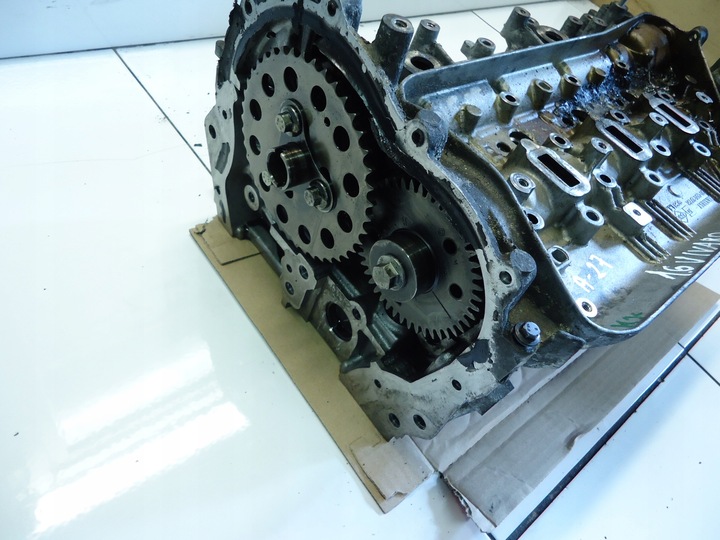 фото №10, Renault trafic iii vivaro 1.6 dci 1.6dci biturbo головка 110422959r