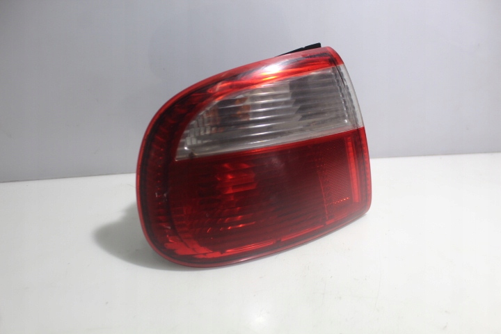 фото №1, Лампа левая задняя seat toledo ii