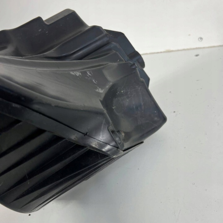 фото №8, Bmw e87 e90 n43 корпус фильтра воздуха oem номер 7567175