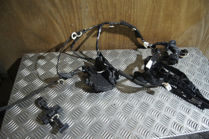 фото №7, Замок дверь основание ручка установка p.p clio iv