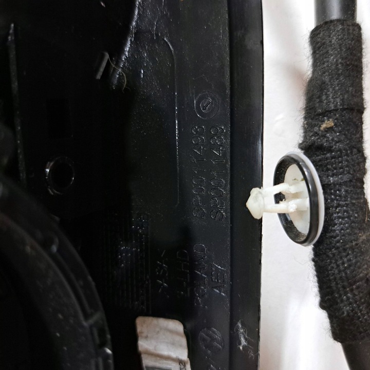 фото №8, Volkswagen id.4 левая электрические зеркало боковые дверь передних e90411998