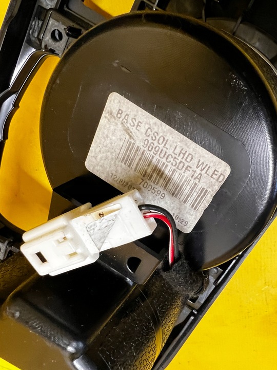 фото №11, Панель рамка dekor тунелю середнього infiniti q30 eu механічна коробка передач