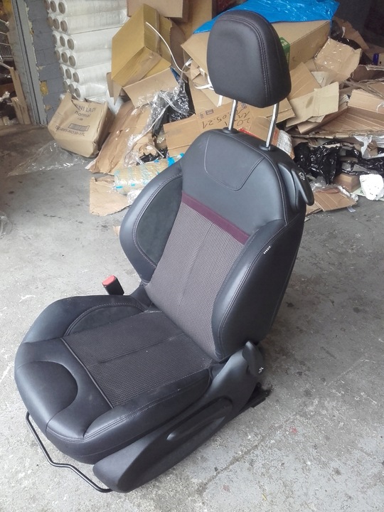 фото №16, Peugeot 208 gti xy 3d сидіння диван обшивки