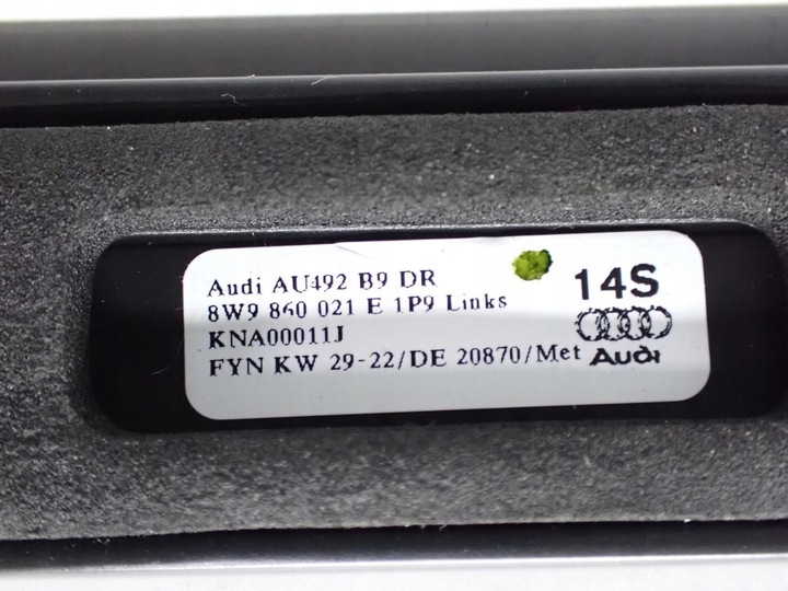фото №10, 2x рейлінги дахові комплект оригінал 8w9860022e 8w9860021e audi a4 b9 22r