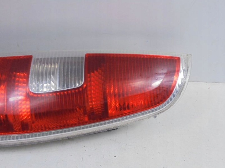 фото №7, Skoda roomster praktik лампа зад права 5j7945096