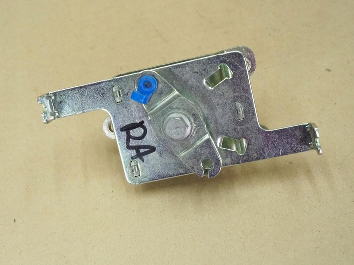 фото №9, Iveco daily iv v 14- замок двері лівий зад середній