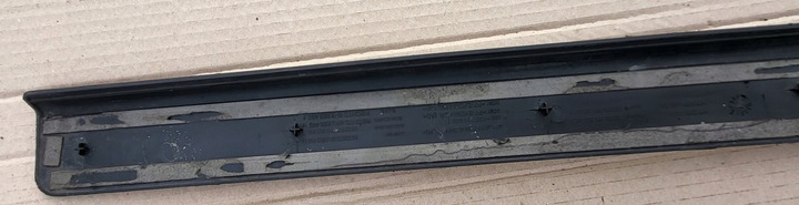 фото №7, Планка пороговая накладка порога правая wewnęt. audi a3 8p 3d оригинальный номер eu 8p3853492a