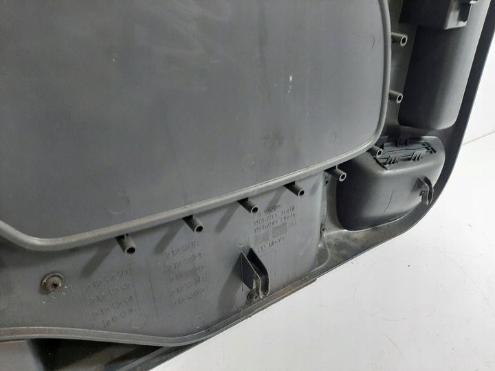 фото №14, Scania r410 euro6 poj 12742 302kw 14r боковина двері правий