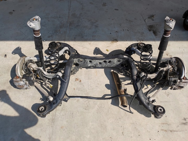 фото №1, Тележка подрамник ось балка подвешивание зад audi a6 c8