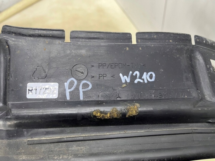 фото №15, Підкрилок mercedes w210 універсал 95-02r. праві передні оригінальні праві перед