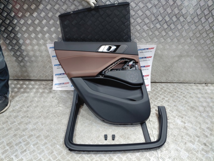 фото №16, Bmw x6 g06 lci комфорт individual карта сиденья подогрев диван обшивки