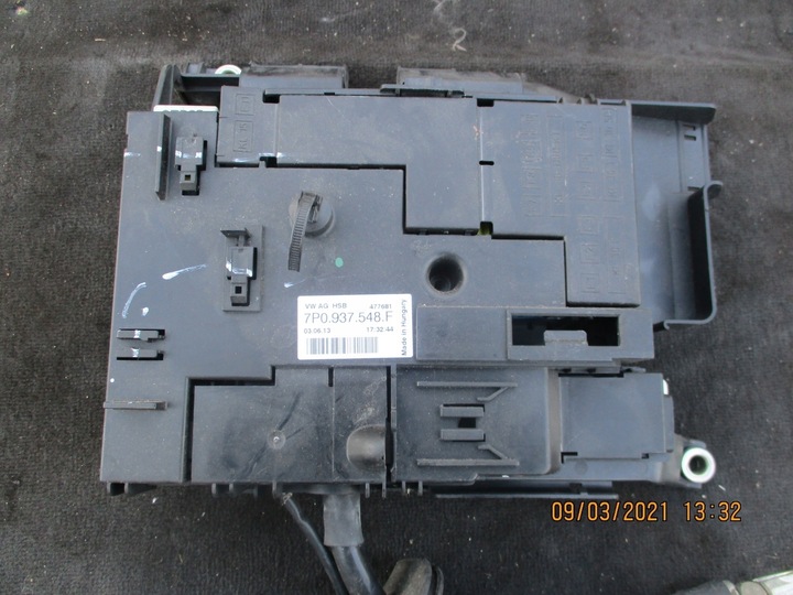 фото №1, Коробка запобіжників vw touareg 7p0937548f