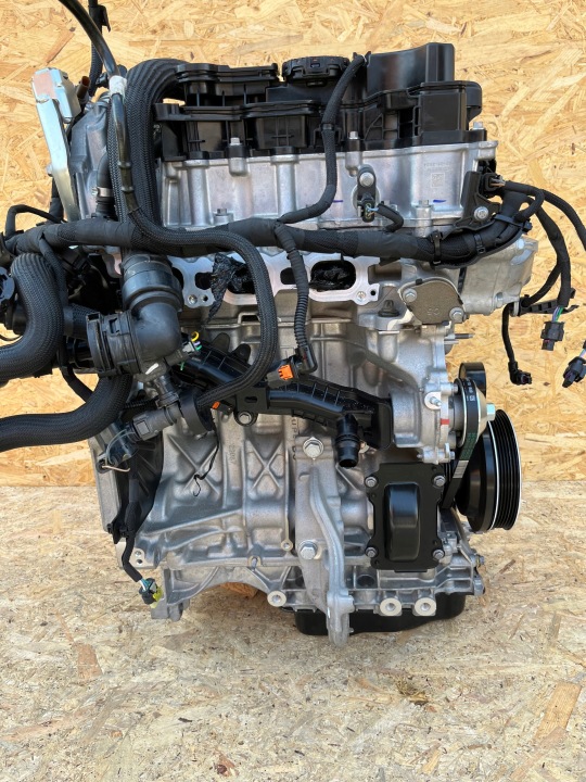 фото №13, Двигун 1.2 thp гібрид peugeot citroen opel 24- 10tm00 hn09 новенький 3km oem