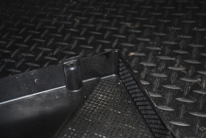 фото №7, Захист вентилятор повітропровід audi a8 d2 4d0819408