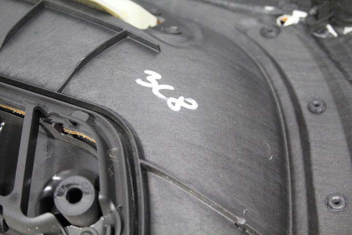 фото №5, Боковина дверь левый зад vw passat cc 3c8