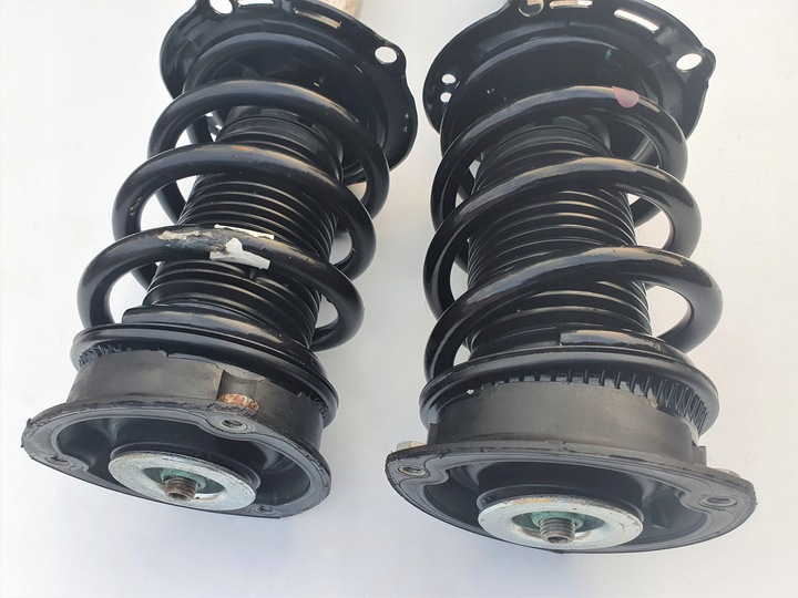 фото №3, Audi rs3 амортизатор перед 8v0413029k 8v0413029j