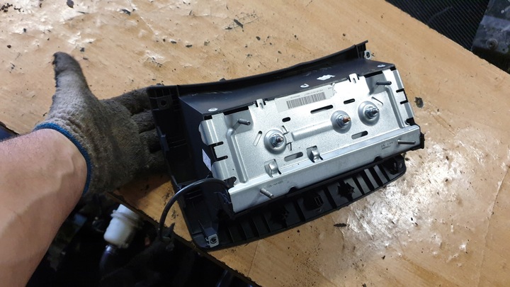 фото №2, Peugeot 206+ plus подушка пасажира заглушка