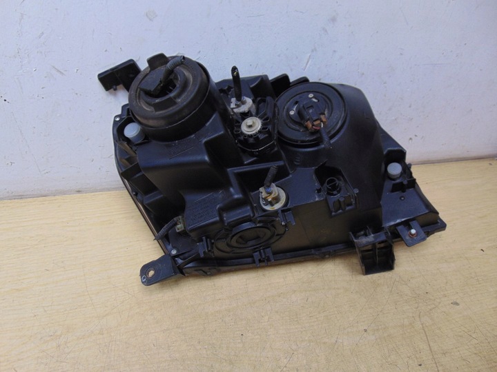 фото №13, Лампа левая перед suzuki vitara ii красивая европа