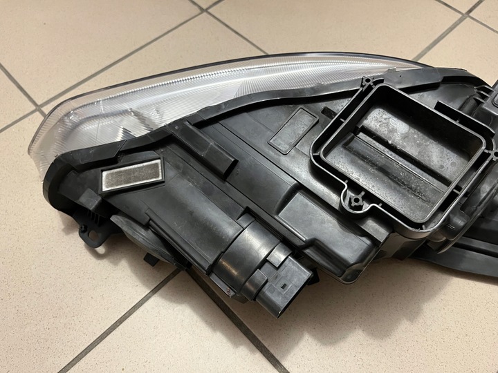 фото №12, Ford focus mk3 iii 3 рестайлінг led 14- f1eb лампа передня перед ліва