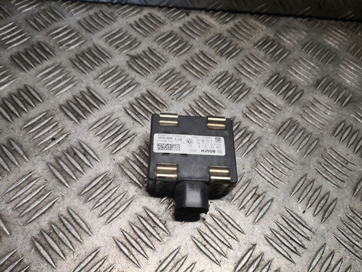 фото №1, Volkswagen passat b8 радар / датчик дистроник