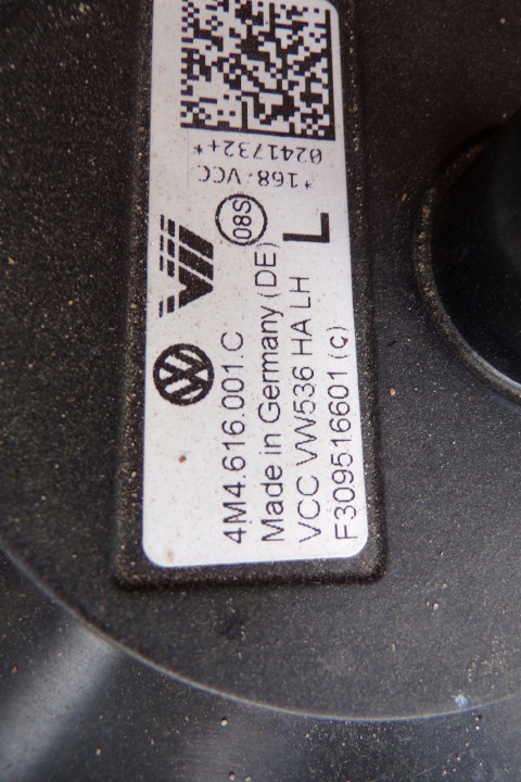 фото №16, Підвішування зад крутильні 4m0500025 vw touareg iii