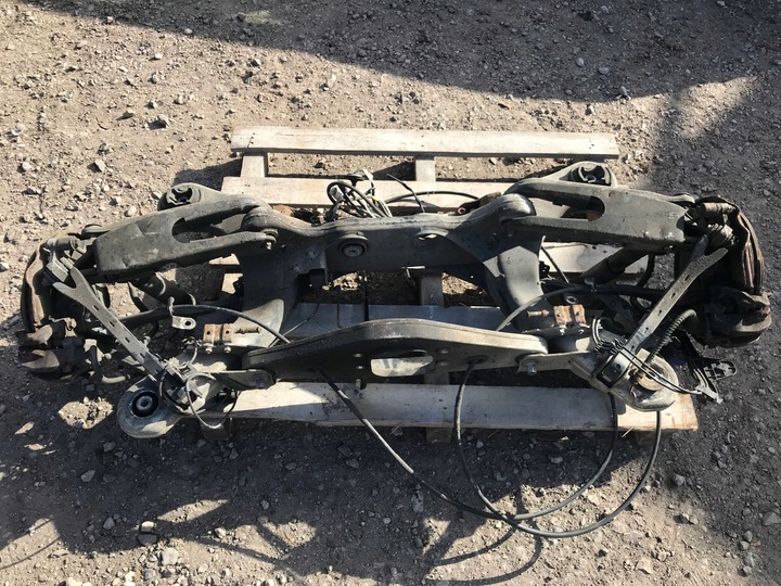 фото №6, Mercedes w211 підвішування балка важелі затискачі диски зад 3.0 cdi v6 рівень